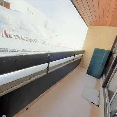 A - 4 Pers, Balcon Sud, Proche Pistes Et Commerces - Fr-1-457-315 Apartment